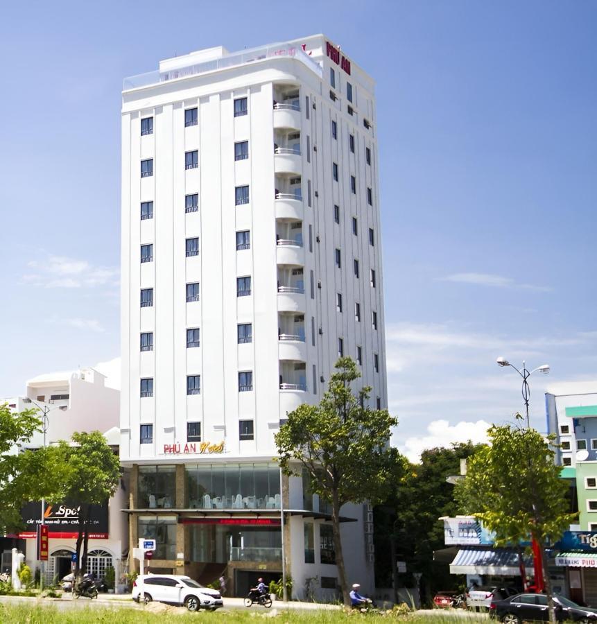 Phu An Hotel Дананг Екстериор снимка