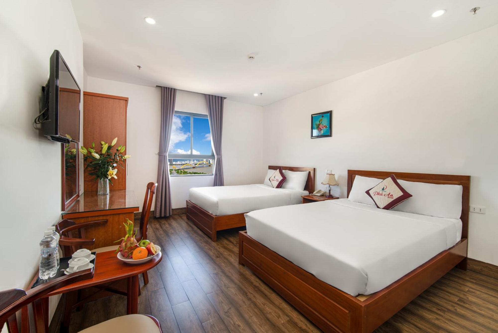 Phu An Hotel Дананг Екстериор снимка