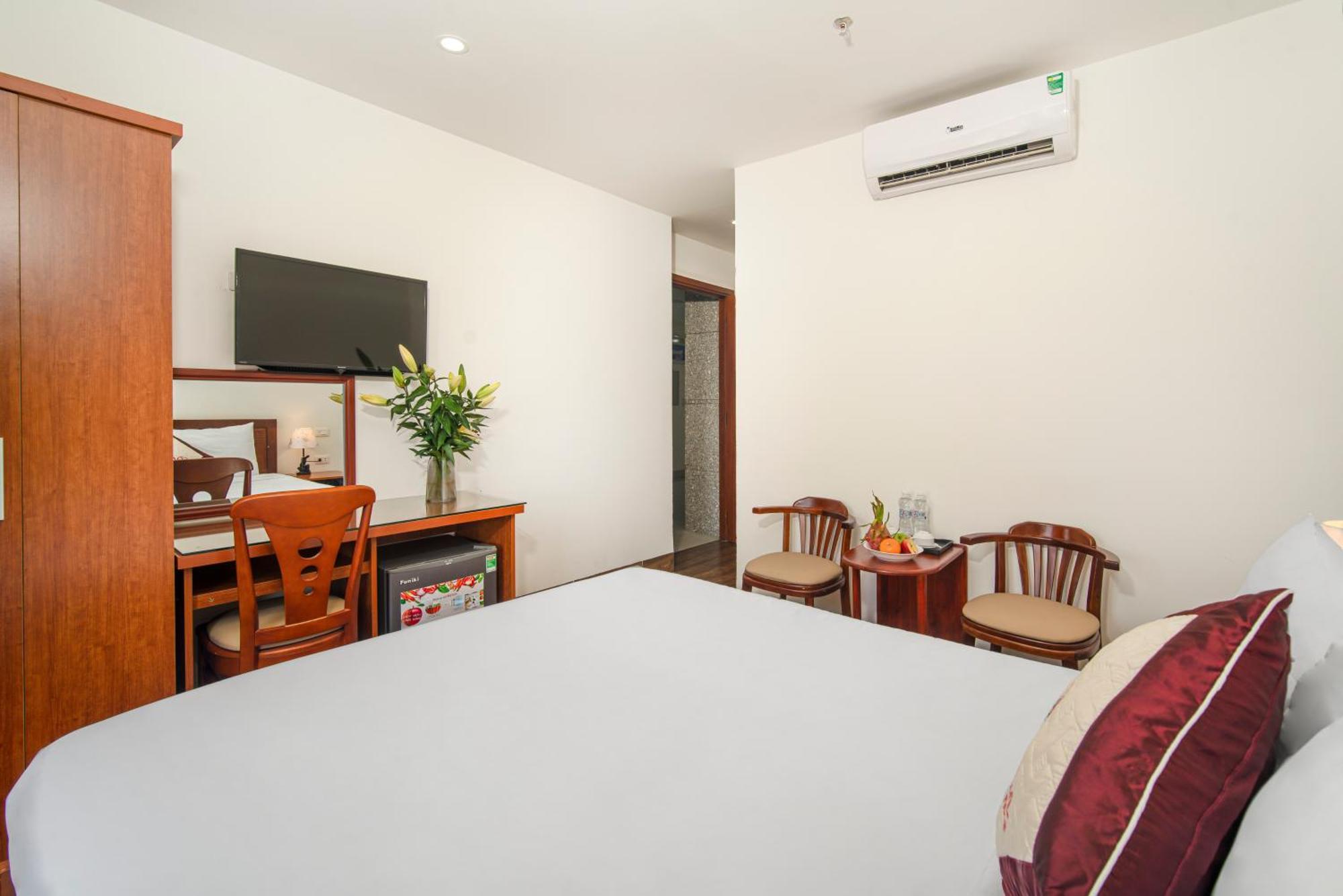 Phu An Hotel Дананг Екстериор снимка