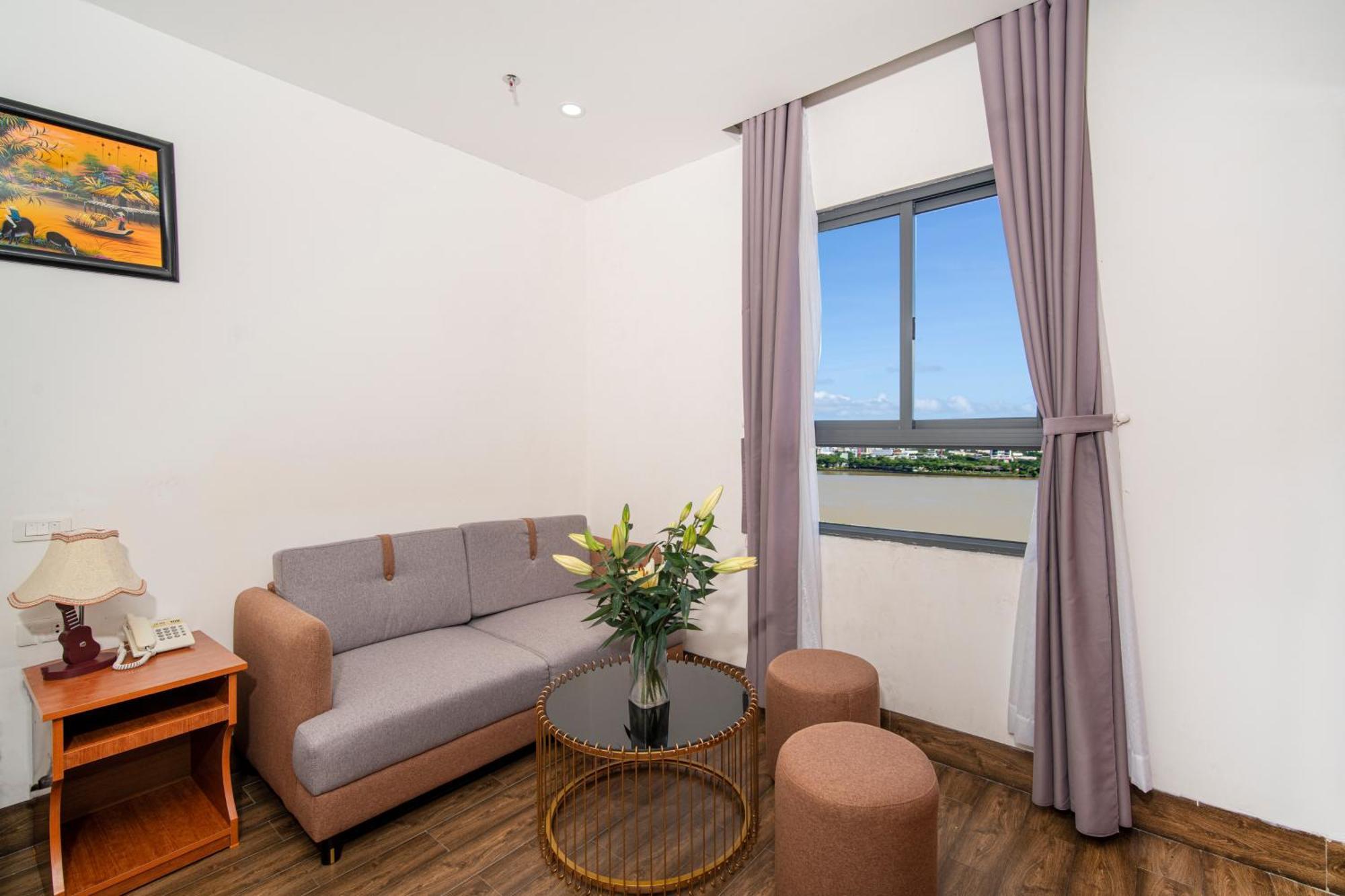 Phu An Hotel Дананг Екстериор снимка